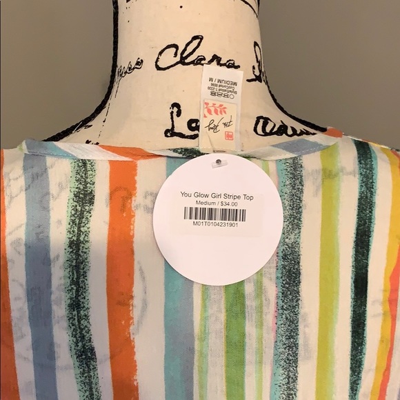 Colorful button up - Picture 4 of 4